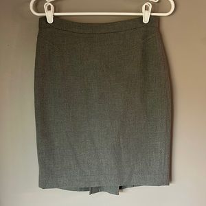 LOFT Women’s Grey Stretch Pencil Skirt